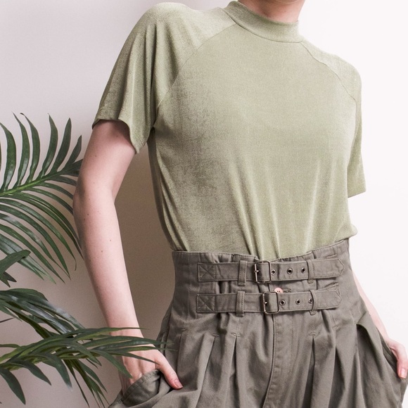 Vintage Tops - ❌SOLD❌Vintage green mock neck slink T-shirt top